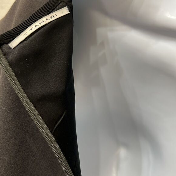 Tahari Gray And Black Sheath Midi Dress Scoop Neck Sleeveless US Size 10 Lined - Picture 9 of 12